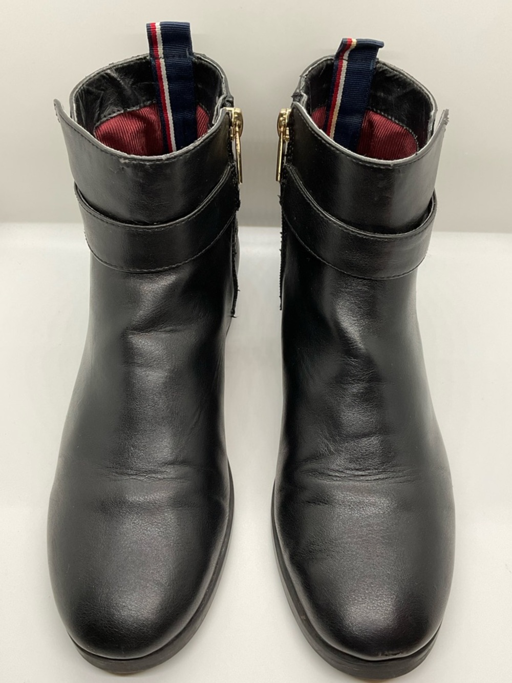 Tommy Hilfiger 'Julie' Ankle Boots Womens 7.5 M Black Leather Zip Gold Buckles